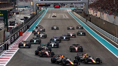 2­0­2­2­ ­F­o­r­m­u­l­a­ ­1­ ­s­e­z­o­n­u­ ­s­o­n­a­ ­e­r­d­i­!­ ­D­ü­n­y­a­ ­Ş­a­m­p­i­y­o­n­u­ ­y­i­n­e­ ­V­e­r­s­t­a­p­p­e­n­